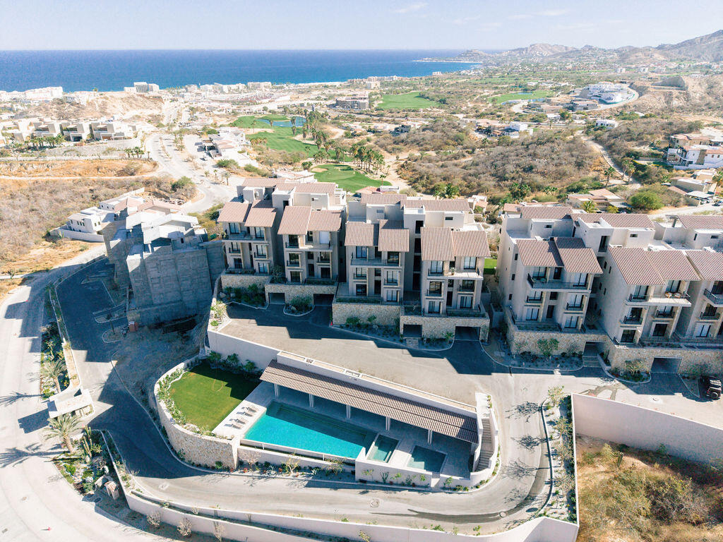 Los Cabos Costarena Welcome to Costarena Boutique Residences. Located in the exclusive community of Club Campestre San Jose, this collection of 39 resort-style condominiums is the epitome of understated elegance. A private community meticulously designed by renowned Mexican architects Carranza/Ruiz to offer an elevated lifestyle. Intimately scaled at seven three-story towers over two and a half acres, the vision of these homes is rooted in the natural world and seamlessly integrates indoor-outdoor living. Enjoy the tranquility and beauty of luxury coastal living with convenient proximity to all San Jose has to offer. Effortless style is in every detail of this meticulously designed three-bedroom three full bathroom residence. A perfect expression of understated elegance in over 1964 square feet of indoor-outdoor living space. Unobstructed – S/N Ave Vista Hermosa, San Jose del Cabo, BS