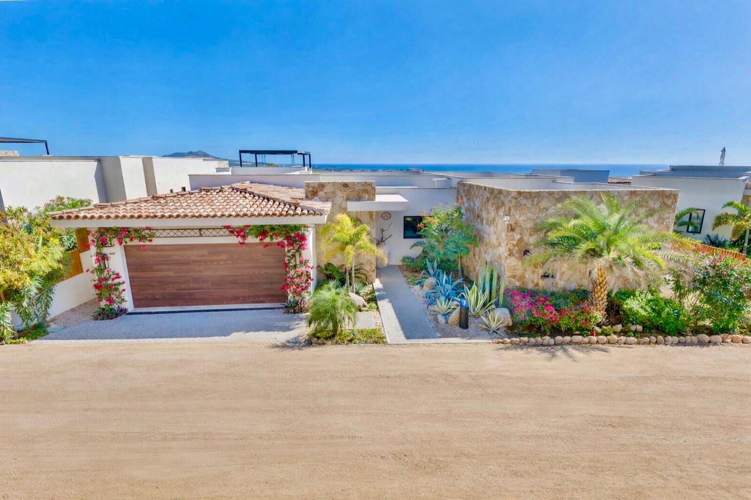 Los Cabos El Tule-Inland:General Rare investor opportunity in the San José Corridor. 2 luxury residences fully completed and move-in ready. 8 additional units with land secured and full blueprints in place -- ready to build to buyer's vision. At for sale